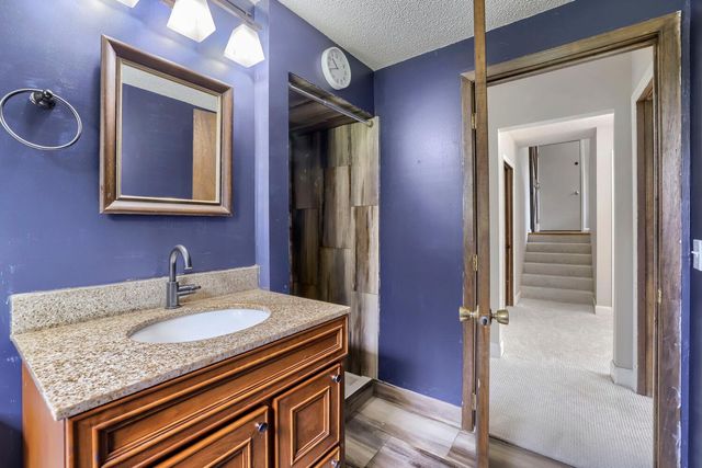 17012 Lexington Avenue NE, Andover, MN 55304