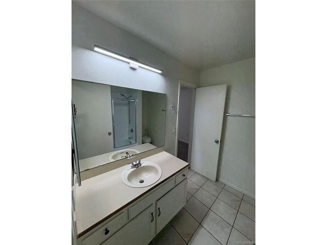 138 48th Ave, Greeley, CO 80634