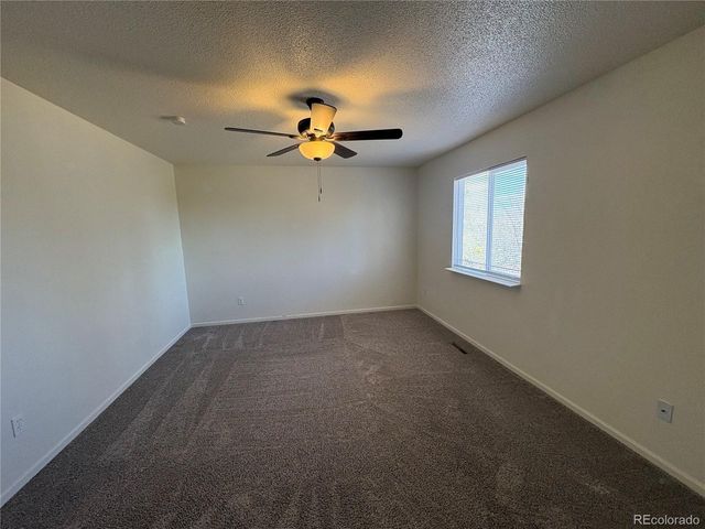 138 48th Ave, Greeley, CO 80634