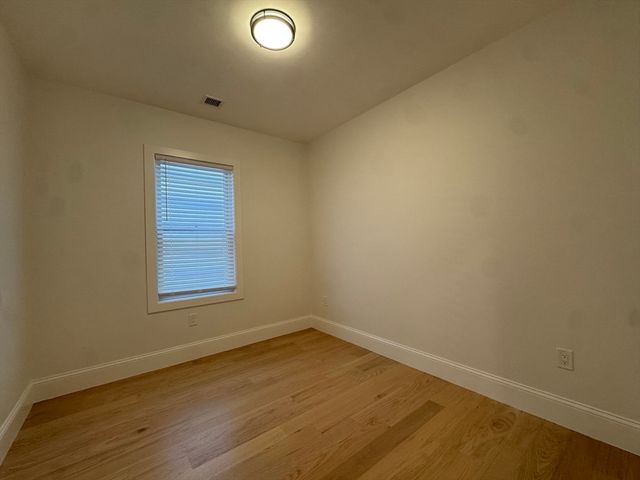 531 Bennington 2, Boston, MA 02128