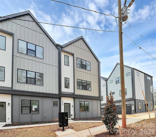 212 Nelson Avenue, Charlotte, NC 28216