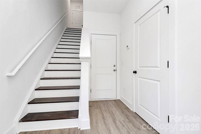 212 Nelson Avenue, Charlotte, NC 28216