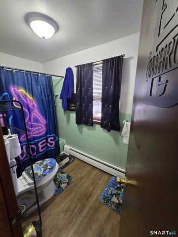 880 First Avenue, West Haven, CT 06516