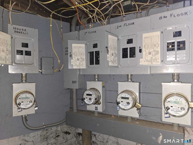 880 First Avenue, West Haven, CT 06516