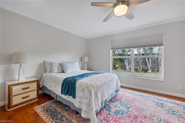 1723 Camelia LN, Naples, FL 34105