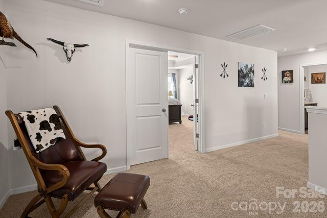 199 Fox Cove Road, Hendersonville, NC 28792