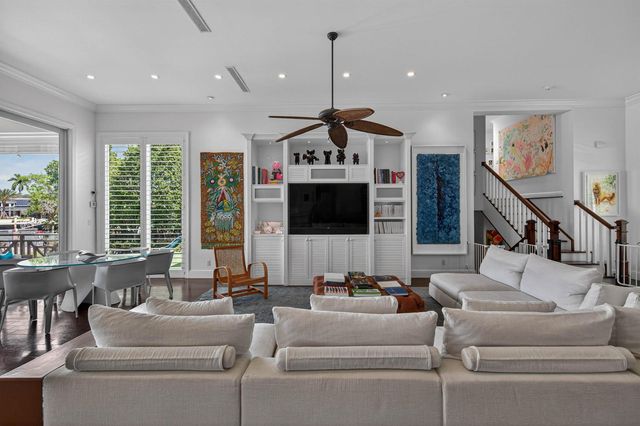 1605 SE 9th Street, Fort Lauderdale, FL 33316