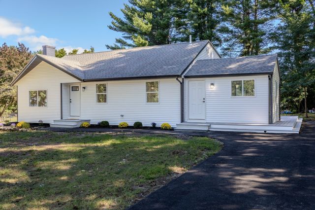 308 Laurel St, Bridgewater, MA 02324