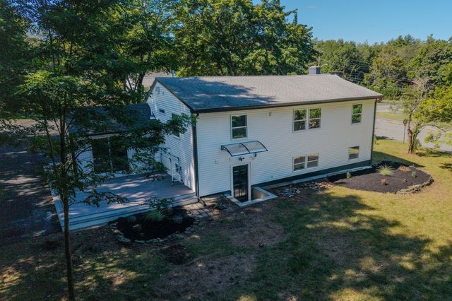 308 Laurel St, Bridgewater, MA 02324