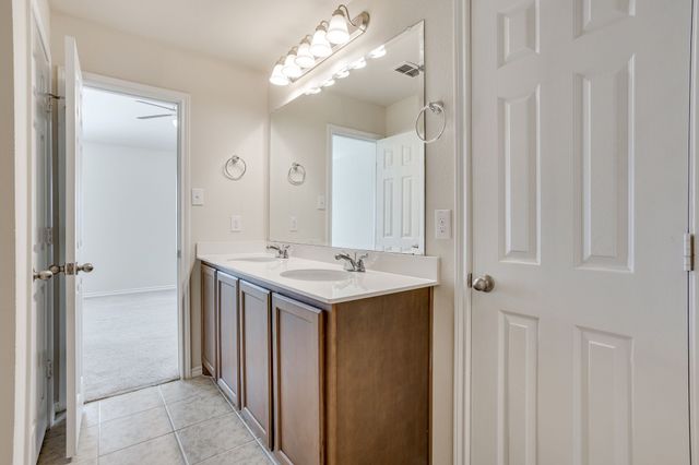 209 Balcones Drive, Fort Worth, TX 76108