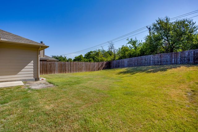 209 Balcones Drive, Fort Worth, TX 76108