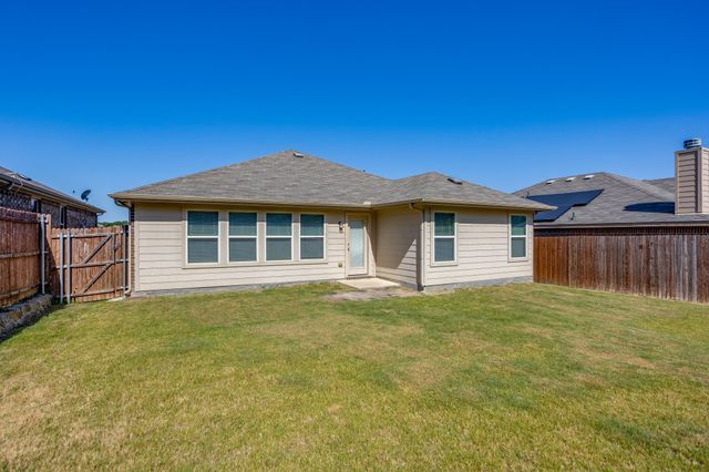 209 Balcones Drive, Fort Worth, TX 76108