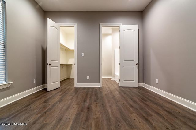 111 Millie Drive, Lafayette, LA 70506