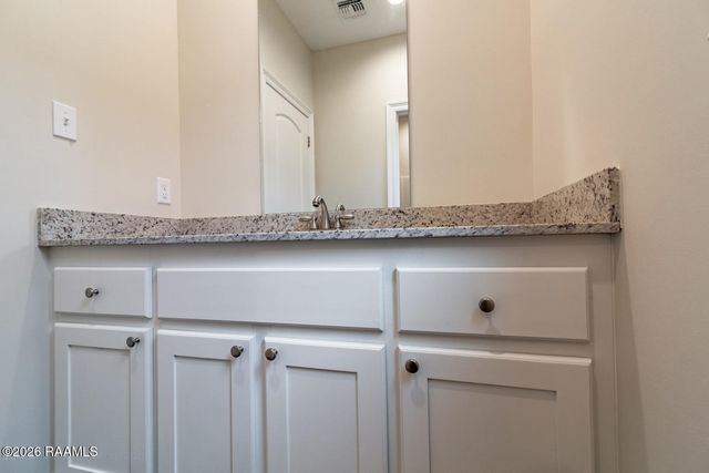111 Millie Drive, Lafayette, LA 70506