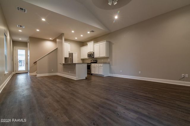 111 Millie Drive, Lafayette, LA 70506