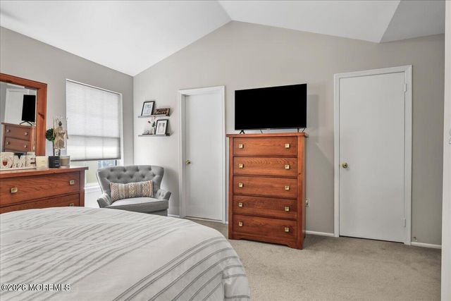 288 Century Way, Manalapan, NJ 07726