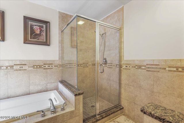 288 Century Way, Manalapan, NJ 07726