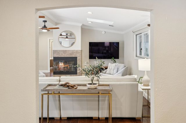 50 Vista Ln, Alamo, CA 94507