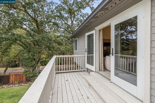 50 Vista Ln, Alamo, CA 94507