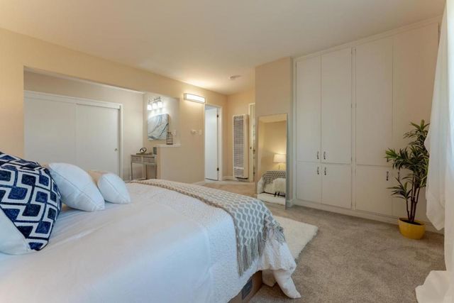 3049 Los Prados Street 223, San Mateo, CA 94403