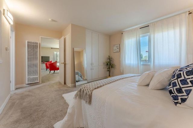 3049 Los Prados Street 223, San Mateo, CA 94403