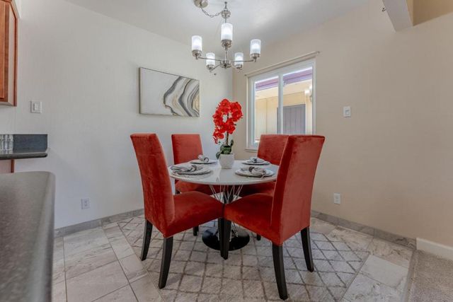 3049 Los Prados Street 223, San Mateo, CA 94403