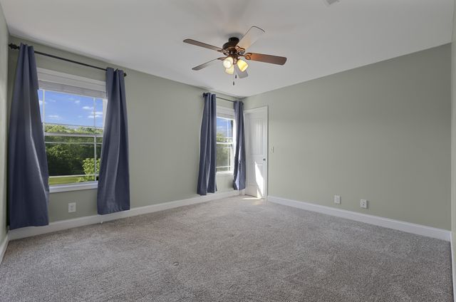 995 Terraceside Cir, Clarksville, TN 37040
