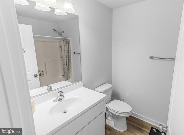 123 HANK AARON RD, Berkeley Springs, WV 25411