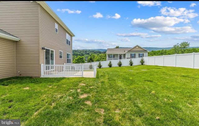 123 HANK AARON RD, Berkeley Springs, WV 25411