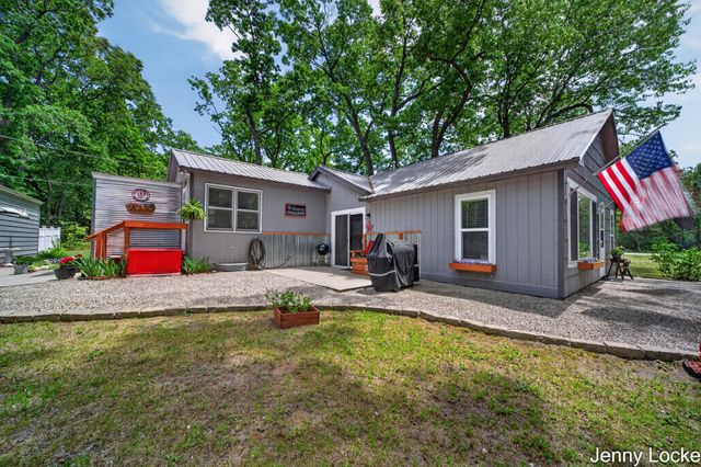 588 N Mill Iron Road, Muskegon Twp, MI 49442