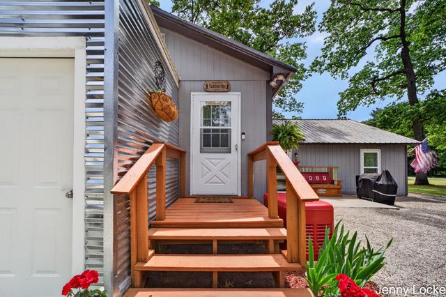 588 N Mill Iron Road, Muskegon Twp, MI 49442