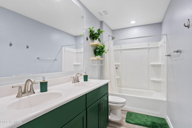 4024 W SUNCUP Drive, San Tan Valley, AZ 85144