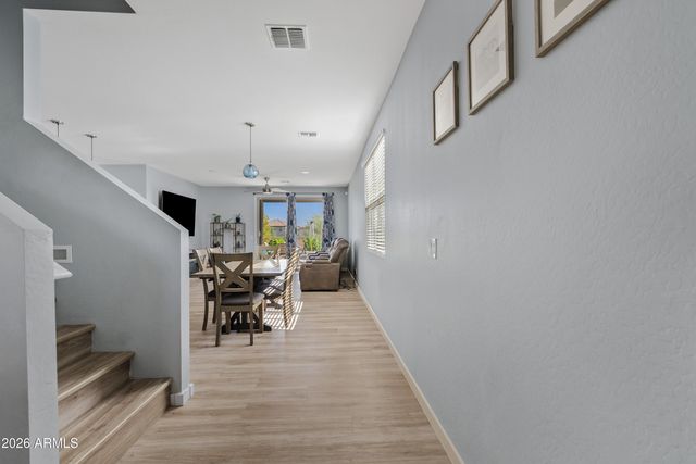 4024 W SUNCUP Drive, San Tan Valley, AZ 85144