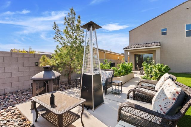 4024 W SUNCUP Drive, San Tan Valley, AZ 85144