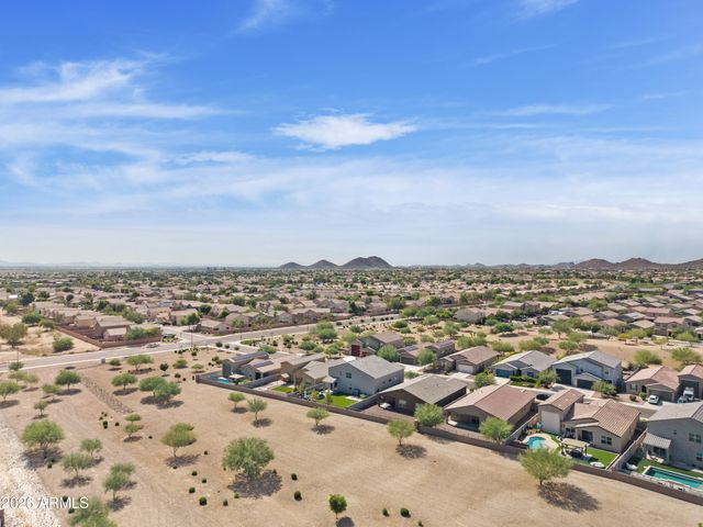 4024 W SUNCUP Drive, San Tan Valley, AZ 85144