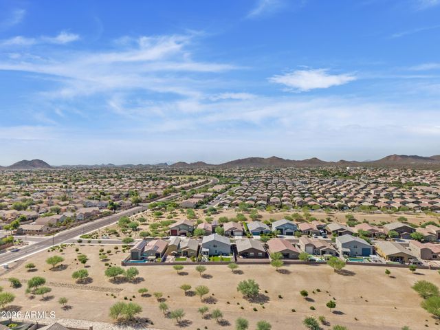 4024 W SUNCUP Drive, San Tan Valley, AZ 85144