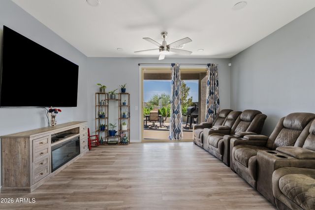 4024 W SUNCUP Drive, San Tan Valley, AZ 85144