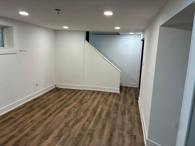 5523 N Major Avenue G, Chicago, IL 60630