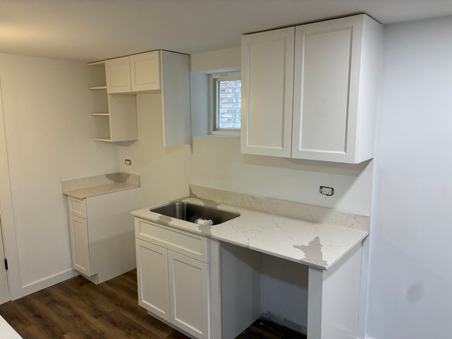 5523 N Major Avenue G, Chicago, IL 60630