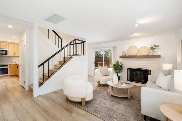 241 WESTERN HILLS Drive, Pleasant Hill, CA 94523