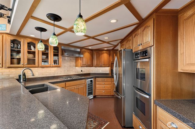1837 E Woodhaven Lane, Port Angeles, WA 98362