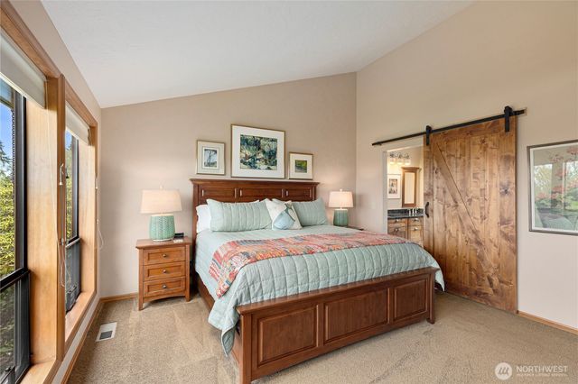 1837 E Woodhaven Lane, Port Angeles, WA 98362