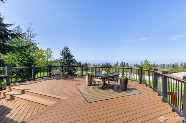 1837 E Woodhaven Lane, Port Angeles, WA 98362