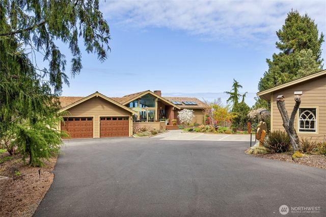 1837 E Woodhaven Lane, Port Angeles, WA 98362