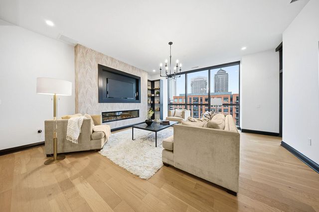 225 John H Mcconnell Boulevard, 705, Columbus, OH 43215