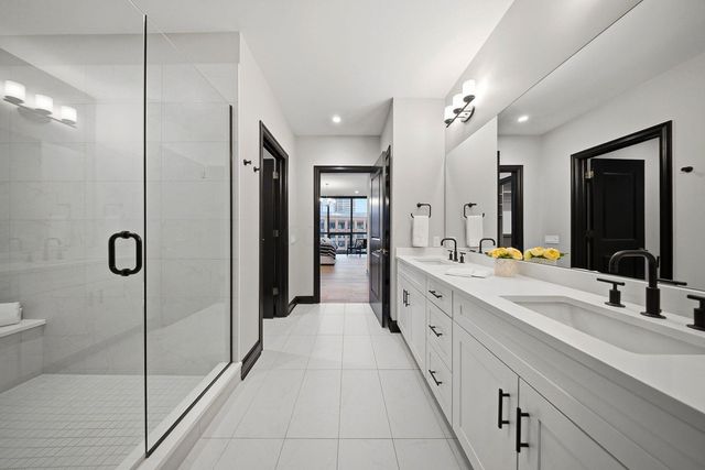 225 John H Mcconnell Boulevard, 705, Columbus, OH 43215