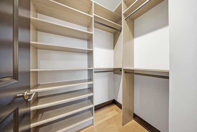 225 John H Mcconnell Boulevard, 705, Columbus, OH 43215