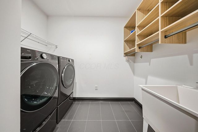 225 John H Mcconnell Boulevard, 705, Columbus, OH 43215