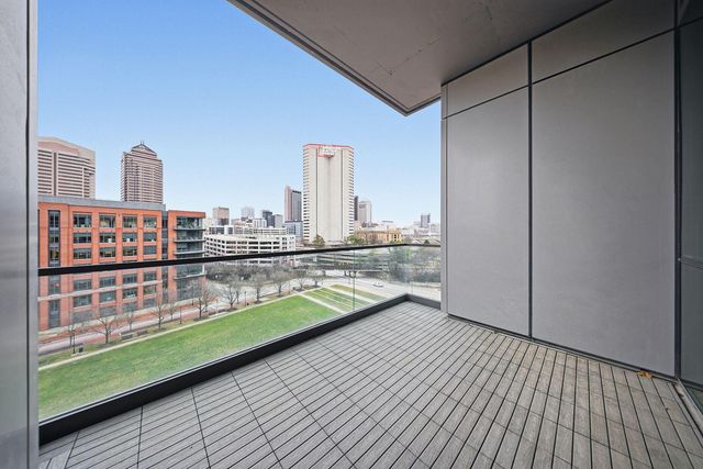 225 John H Mcconnell Boulevard, 705, Columbus, OH 43215