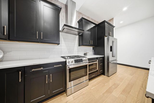 225 John H Mcconnell Boulevard, 705, Columbus, OH 43215